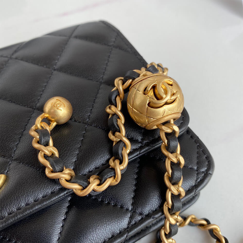 Ch**el Classic Wallet On Chain(high-end grade)
