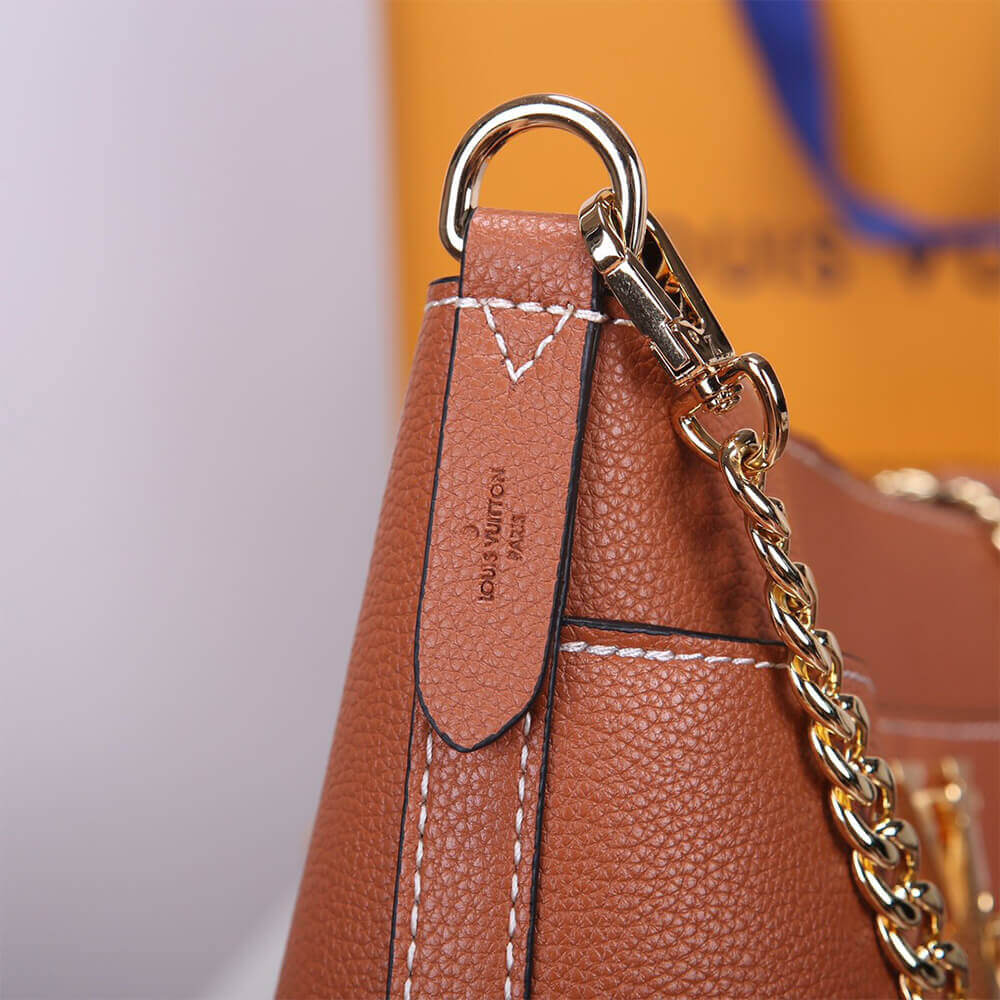 LV Lock and Walk