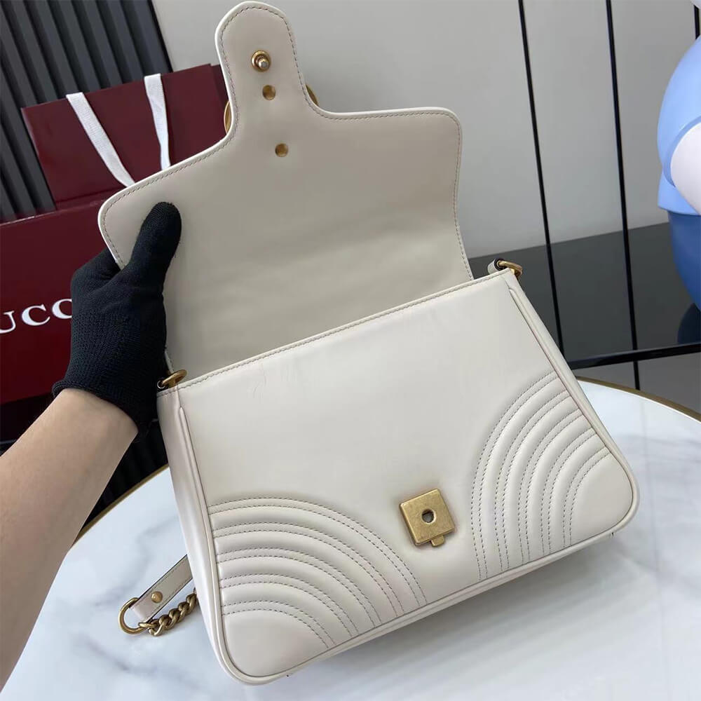 Gvc*1 GG Marmont Small Top Handle Bag