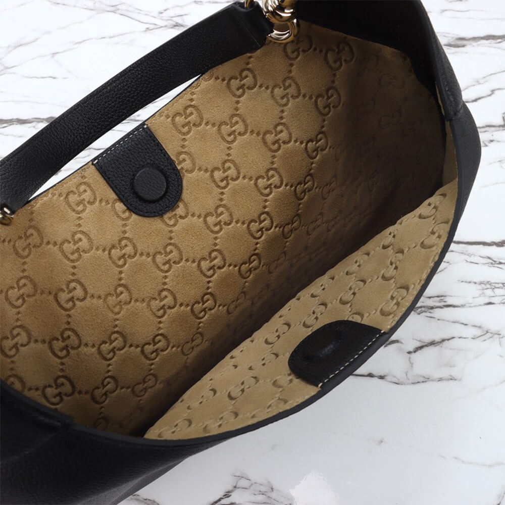 Gvc*1 B large shoulder bag(HIGH-END GRADE)