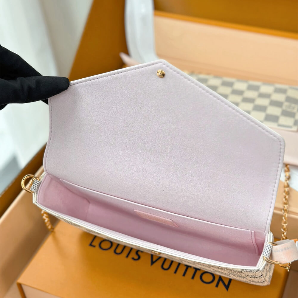 LV Pochette Félicie