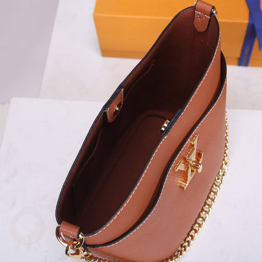 LV Lock and Walk