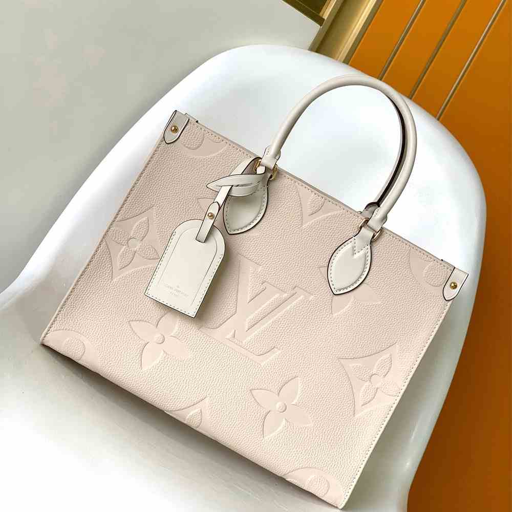 LV Onthego MM