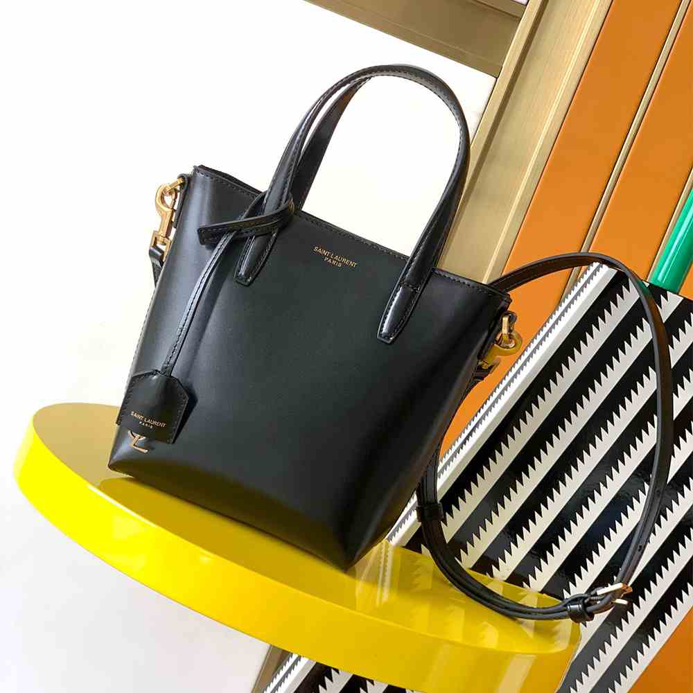 Y51 Mini Toy SHOPPING Sa1nt Lau*nt in box leather