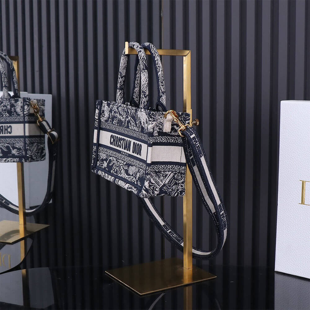 Mini D10r Book Tote