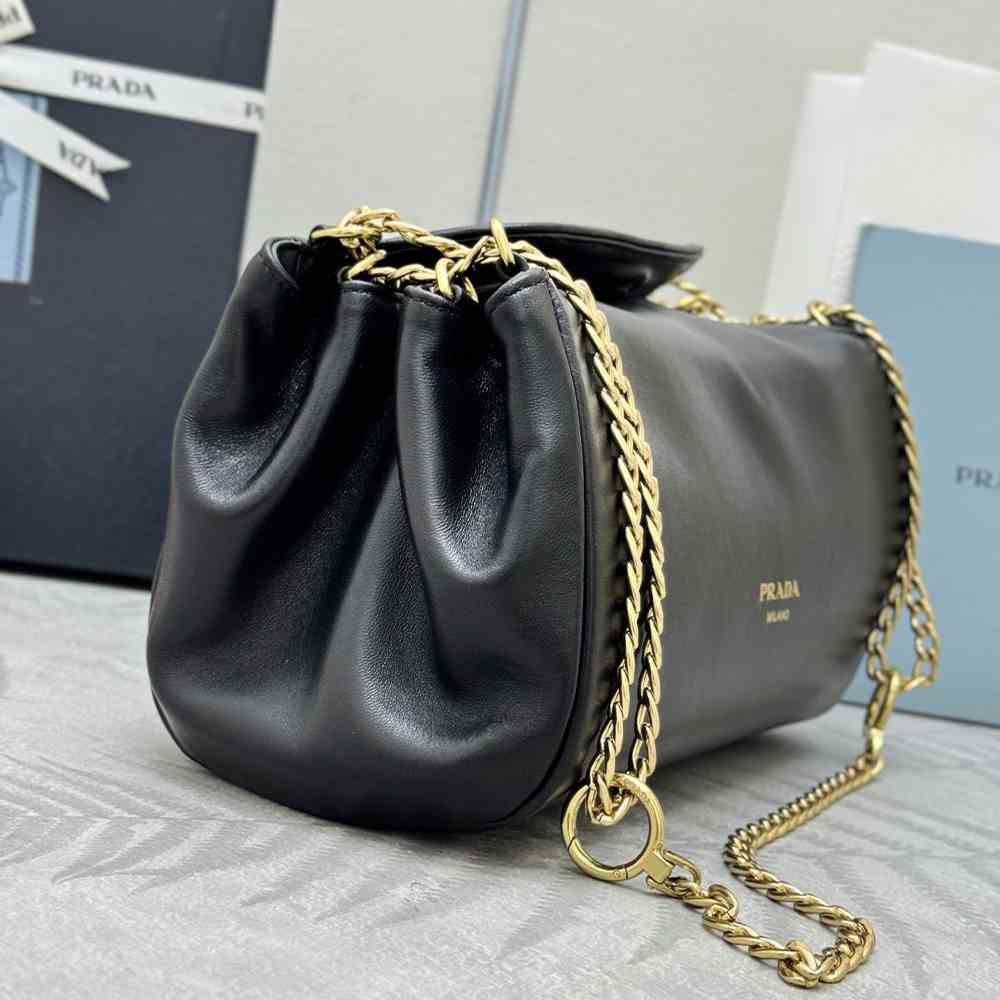 Small Pra*a Tumulte nappa leather bag(HIGH-END GRADE)