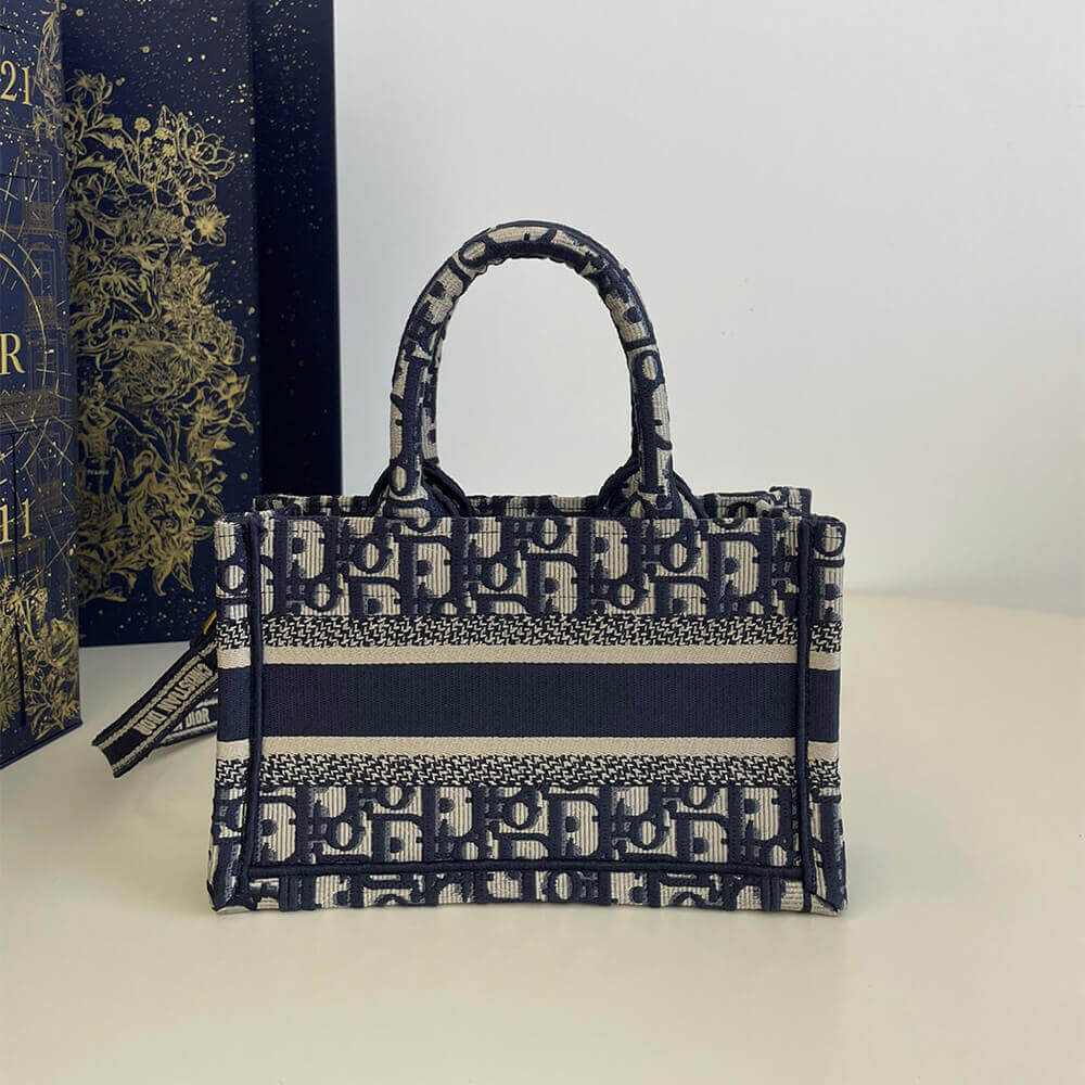 Mini D10r Book Tote