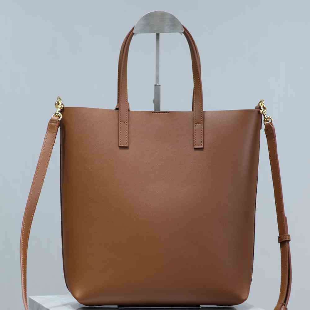 Y51 SHOPPING Sa1nt Lau*nt TOY IN LEATHER