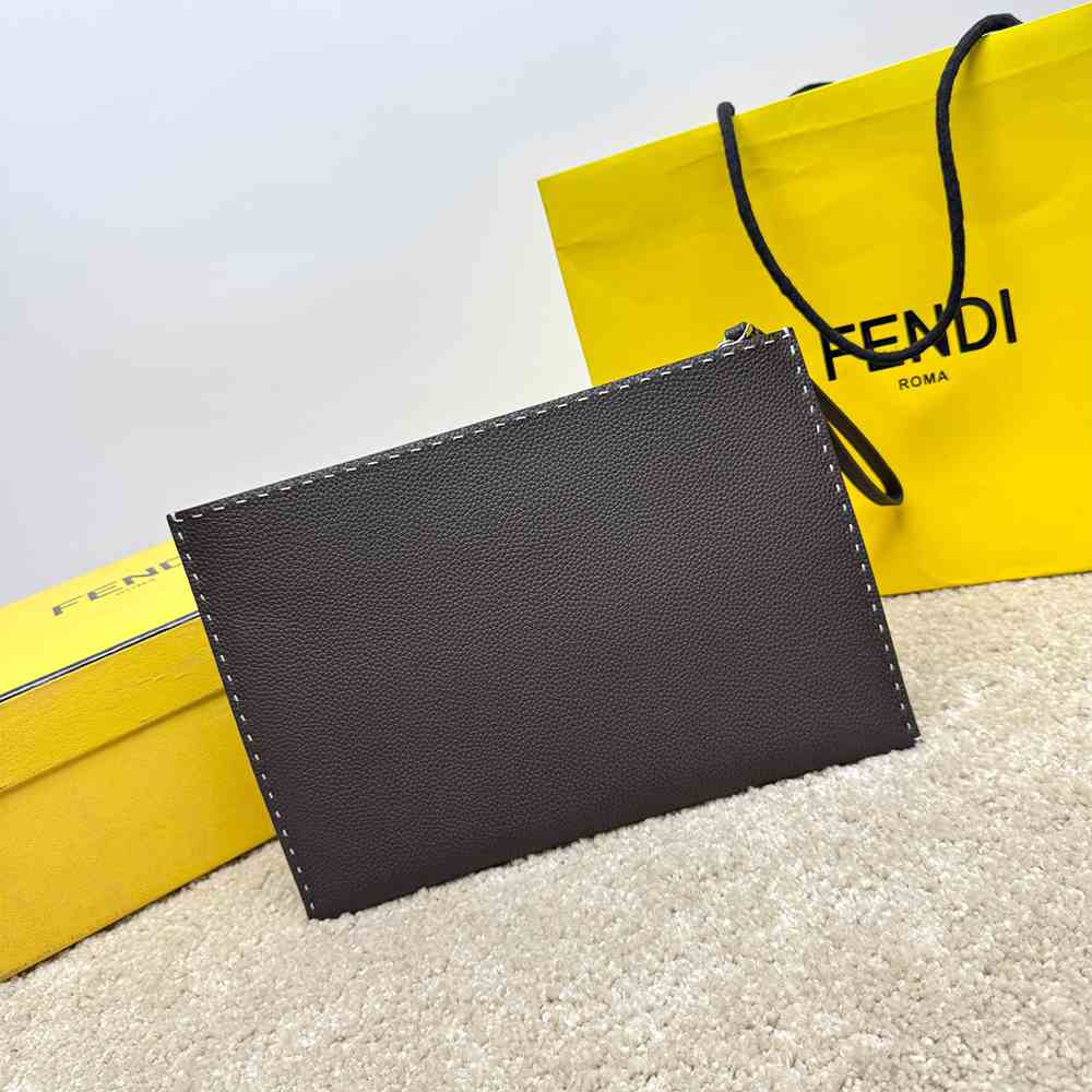 F**di Selleria Flat Pouch Medium