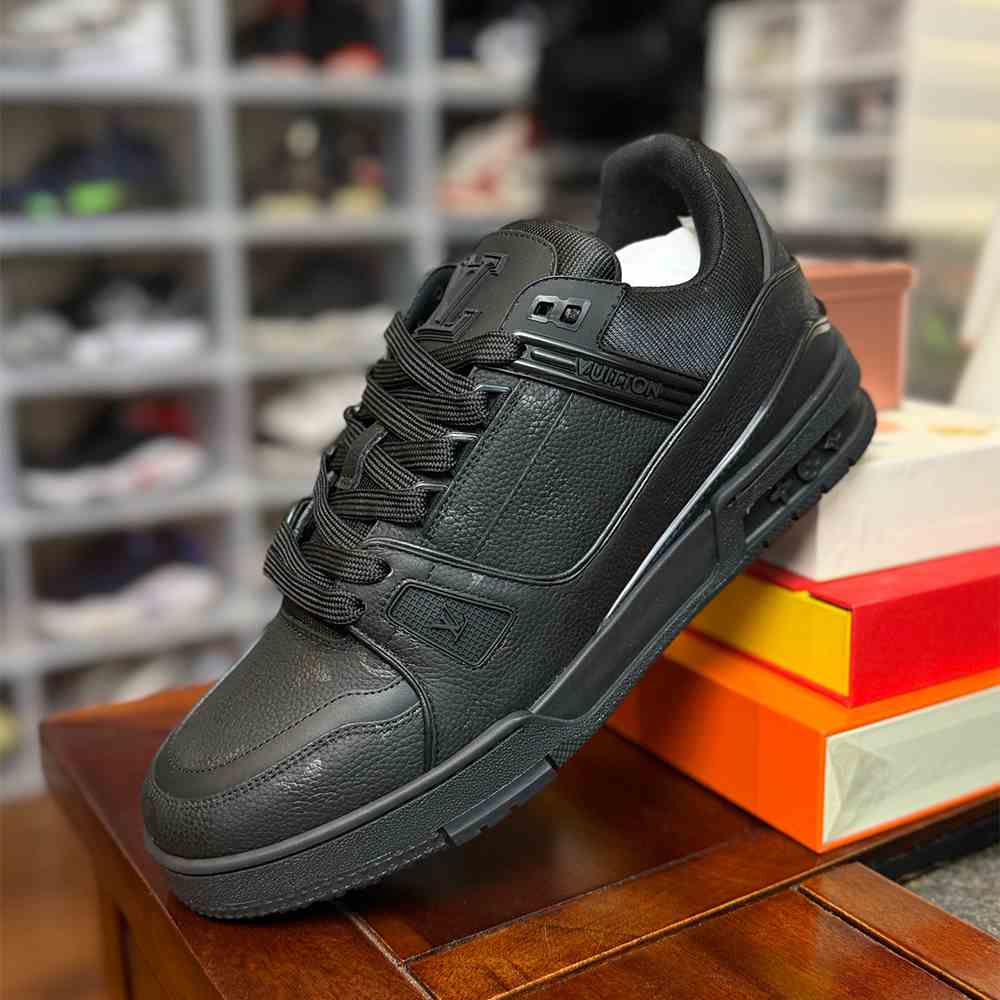 LV Trainer Sneaker
