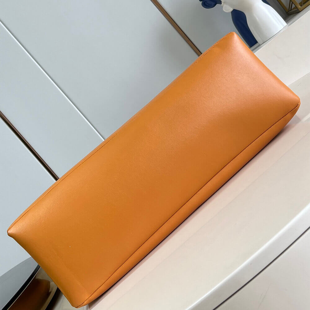 LV Shopper Tote MM