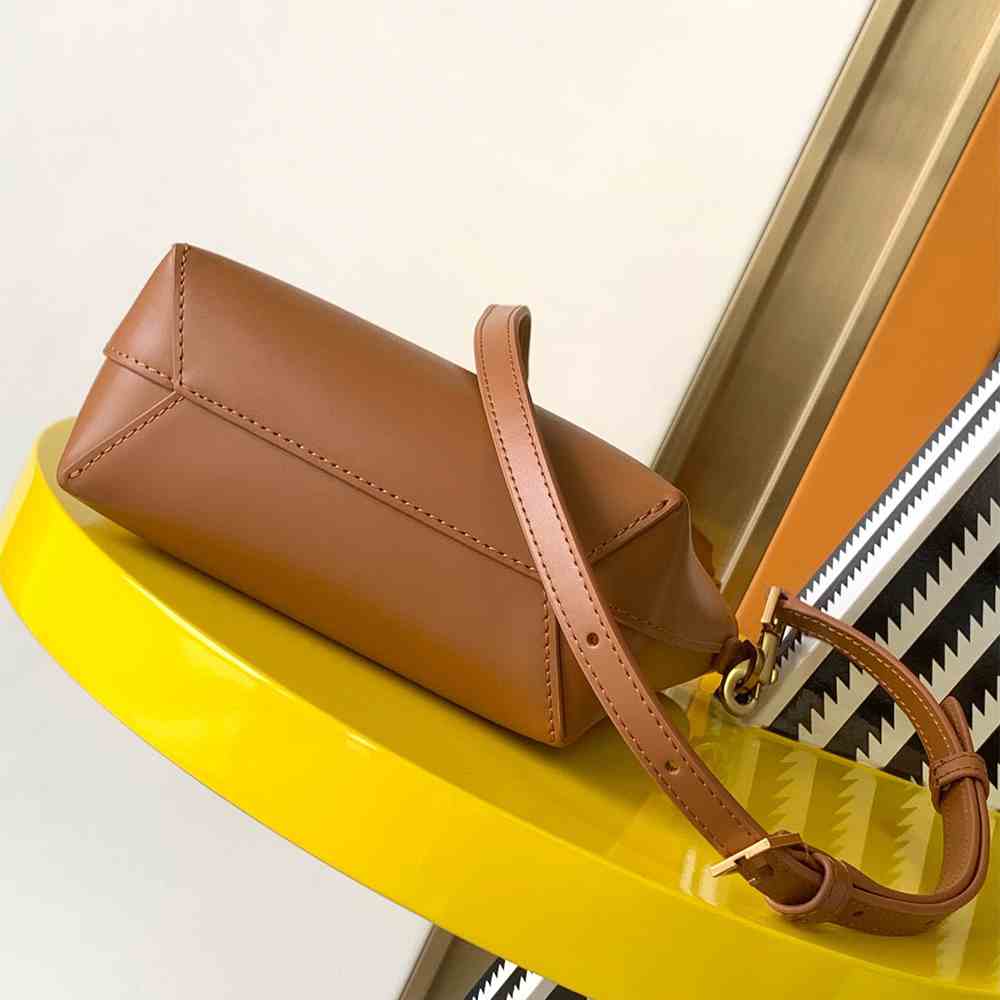 Y51 Mini Toy SHOPPING Sa1nt Lau*nt in box leather