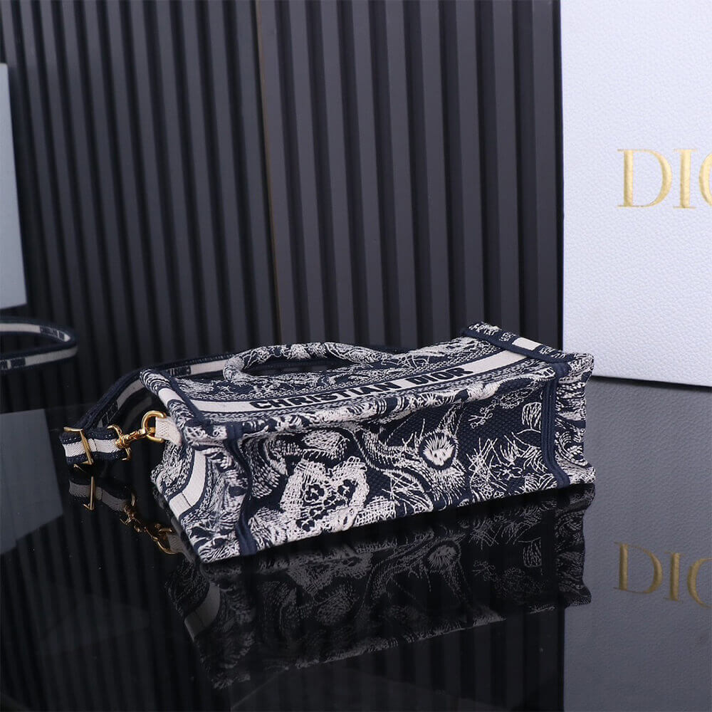 Mini D10r Book Tote