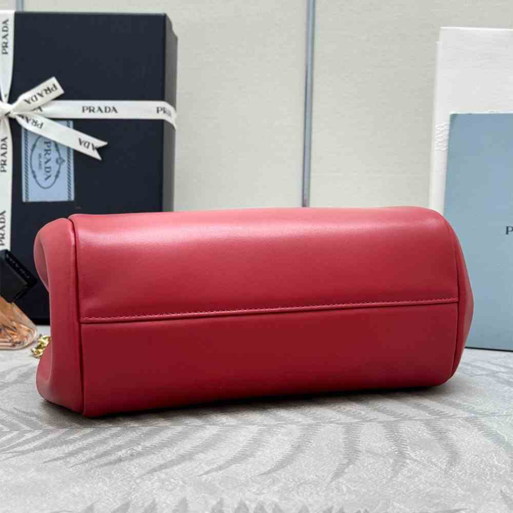 Small Pra*a Tumulte nappa leather bag(HIGH-END GRADE)