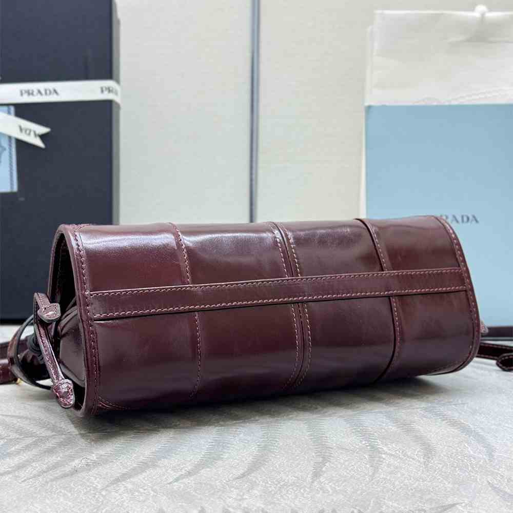 Pra*a Bonnie small leather shoulder bag(HIGH-END GRADE)