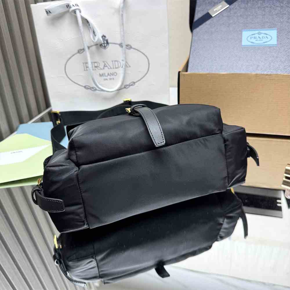 Pra*a Explore medium Re-Nylon shoulder bag with flap