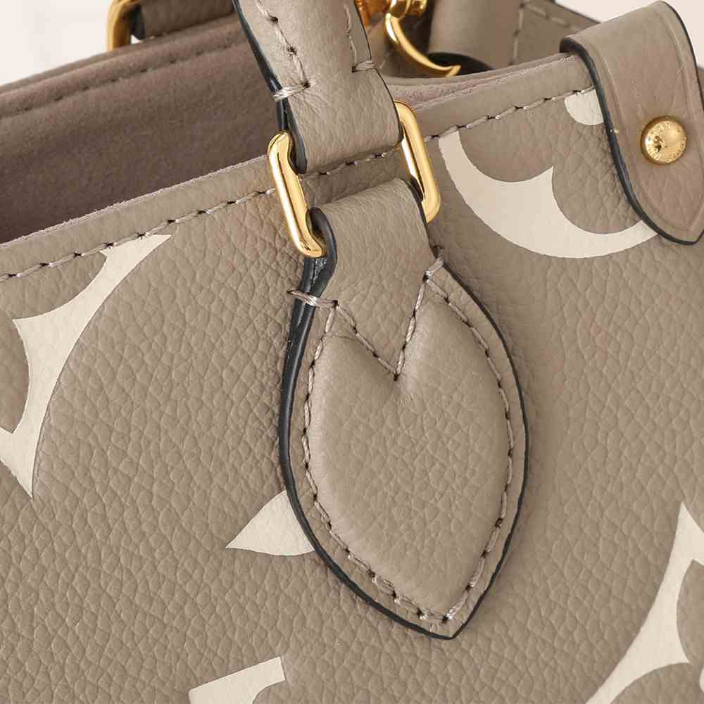 LV OnTheGo BB