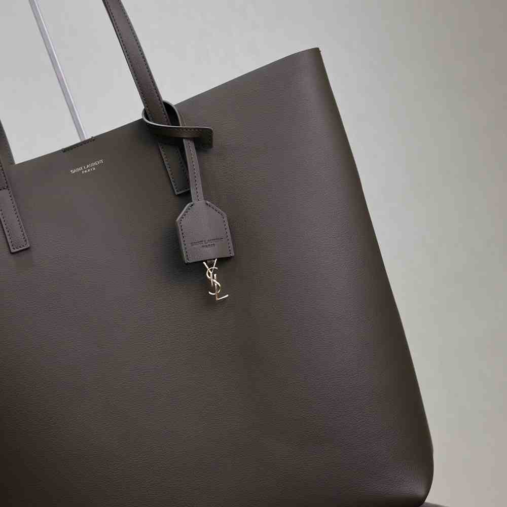 Y51 SHOPPING Sa1nt Lau*nt IN LEATHER