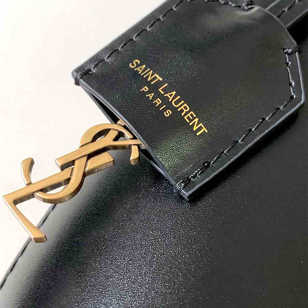 Y51 Mini Toy SHOPPING Sa1nt Lau*nt in box leather
