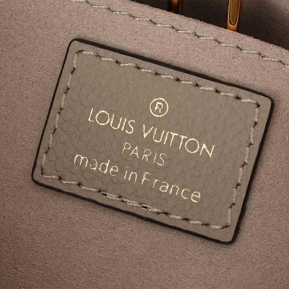 LV OnTheGo BB