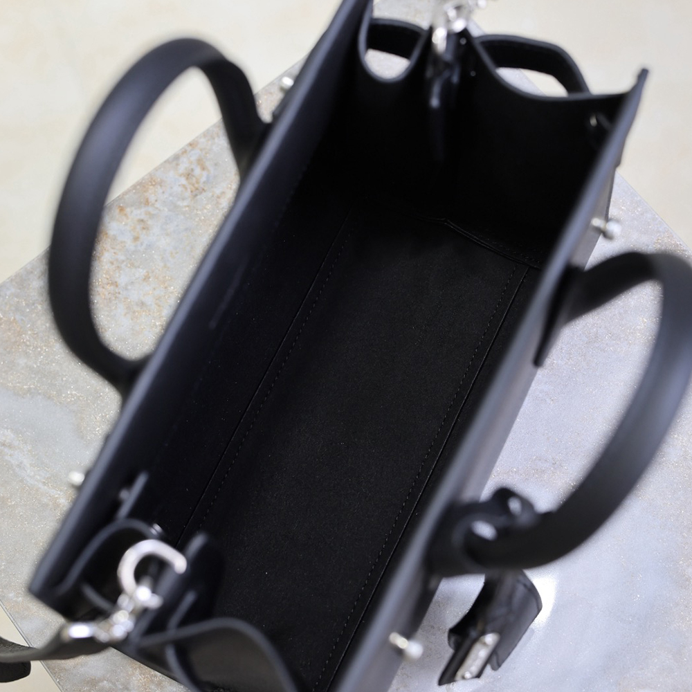 Y51 SAC DE JOUR IN S*pPLE GRAINED LEATHER – NANO(HIGH-END GRADE)