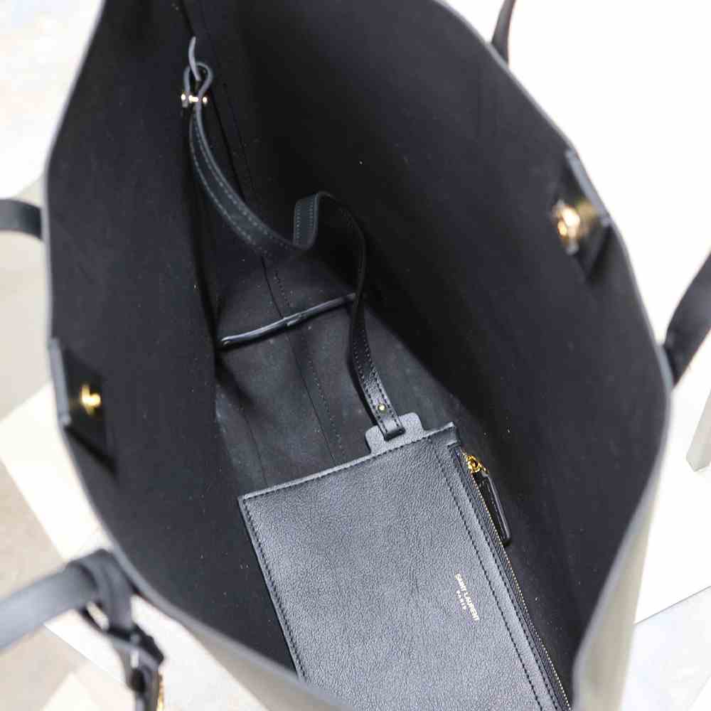 Y51 SHOPPING Sa1nt Lau*nt IN LEATHER