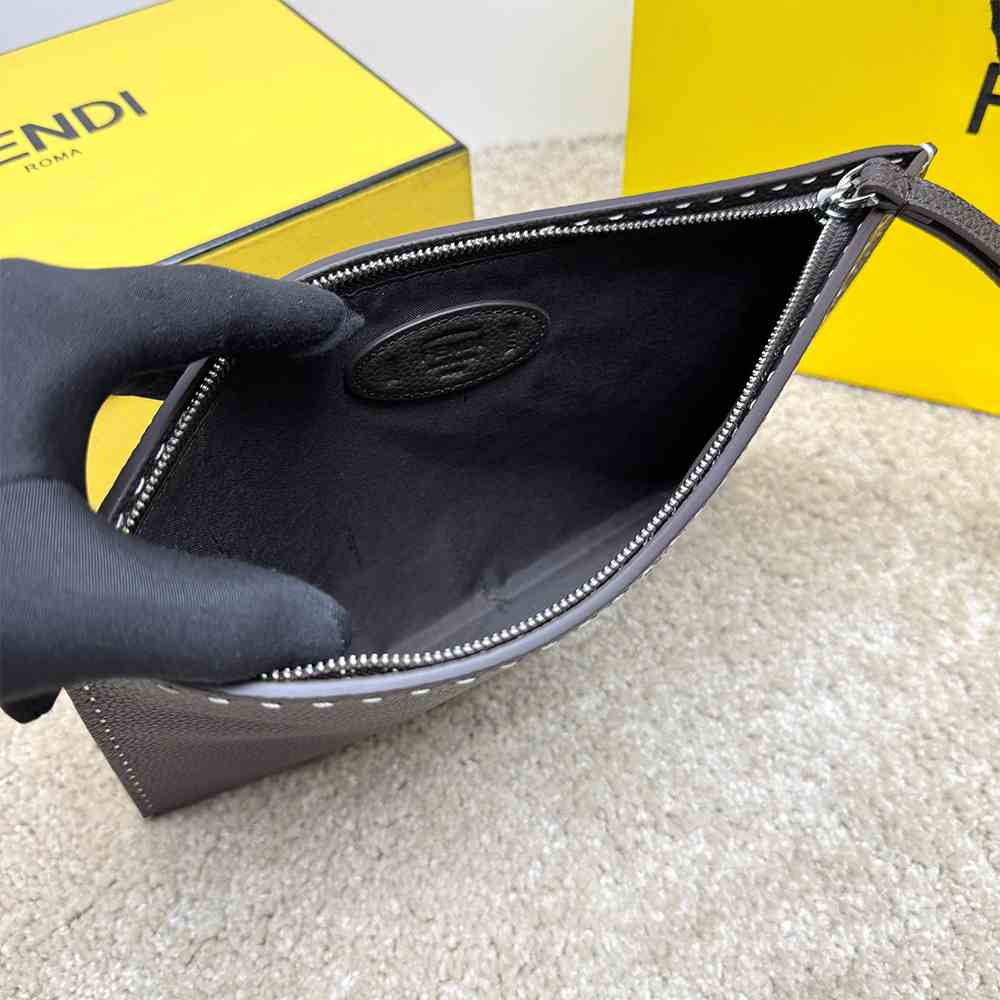 F**di Selleria Flat Pouch Medium