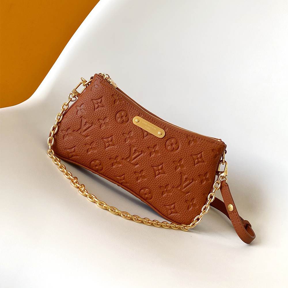 LV Pochette Liv