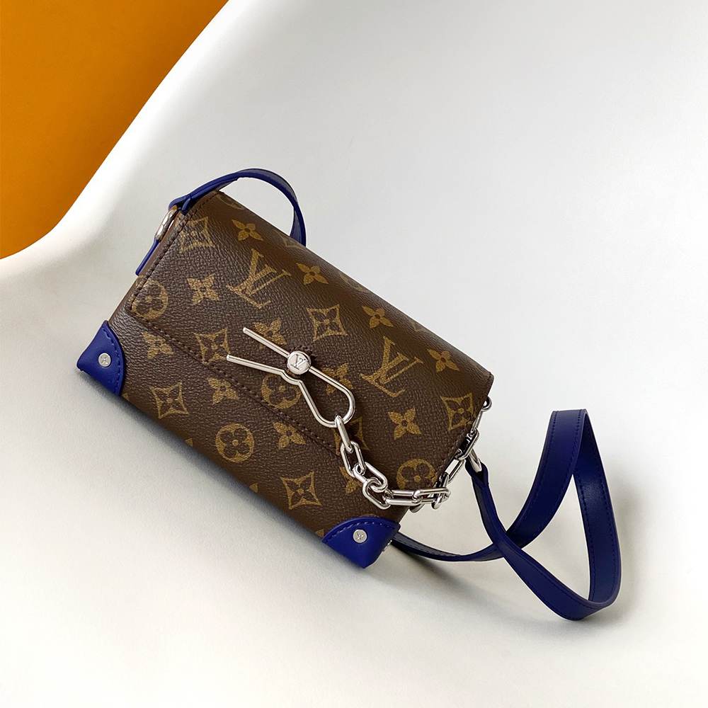 LV Steamer Wearable Wallet