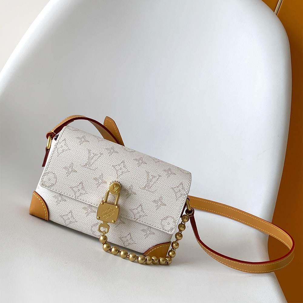 LV Steamer Wearable Wallet