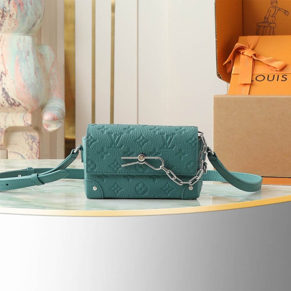 LV Steamer Wearable Wallet