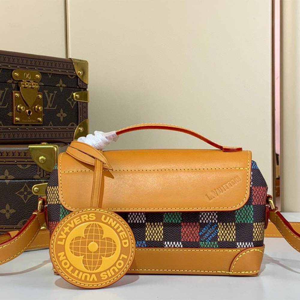 LV Steamer East West Wearable Wallet