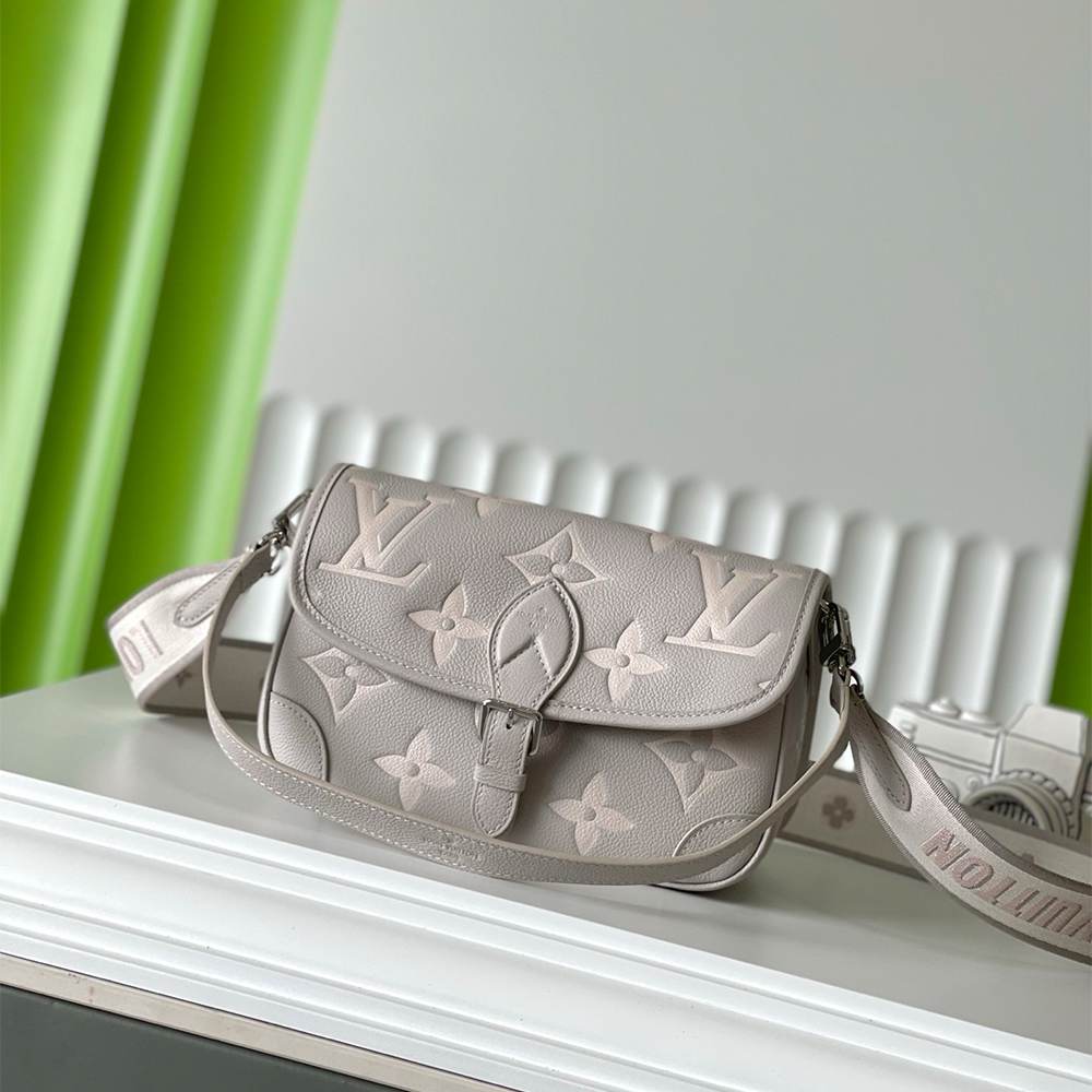 LV Diane
