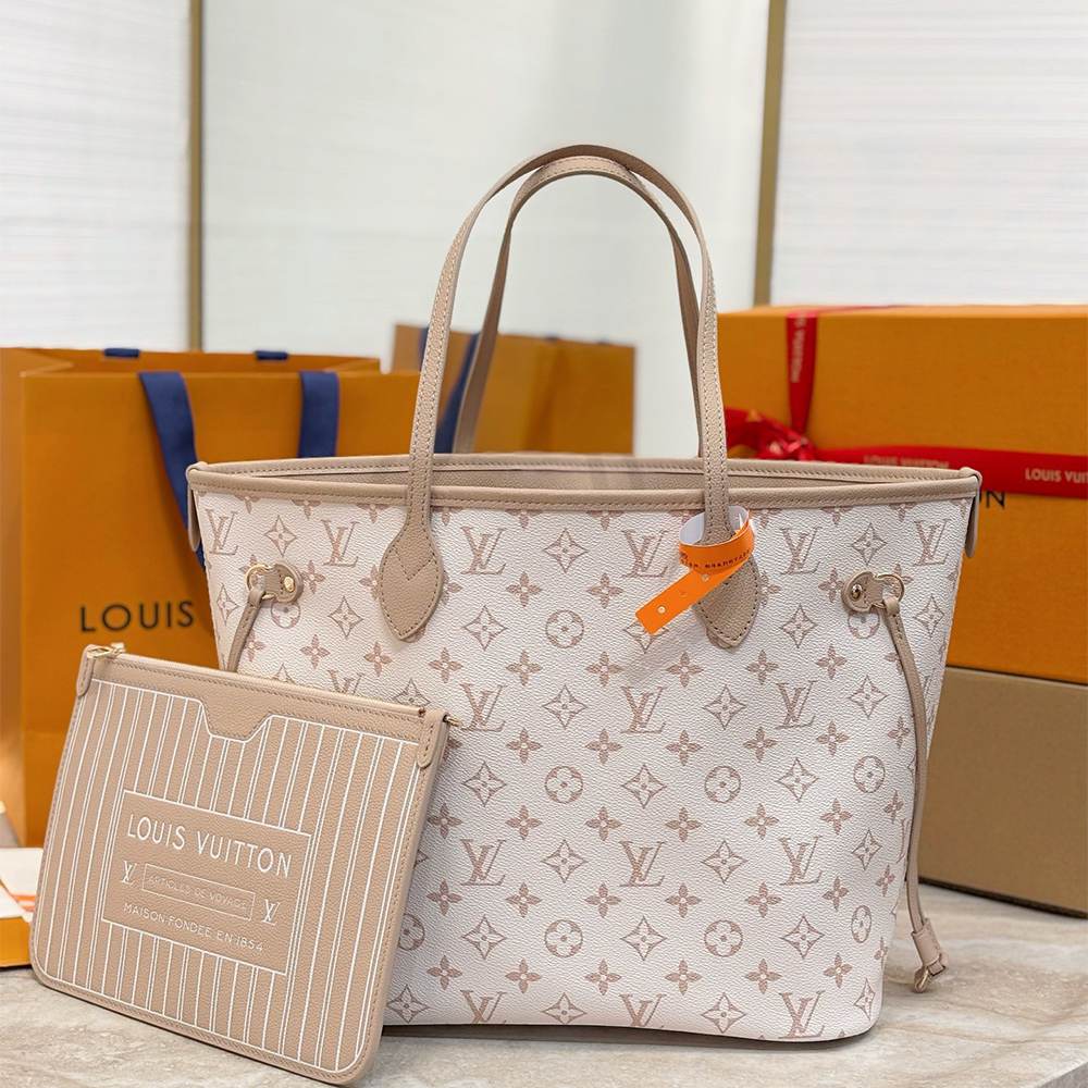 LV Neverfull Inside Out MM