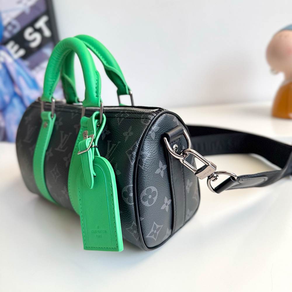 LV Keepall Bandoulière 25
