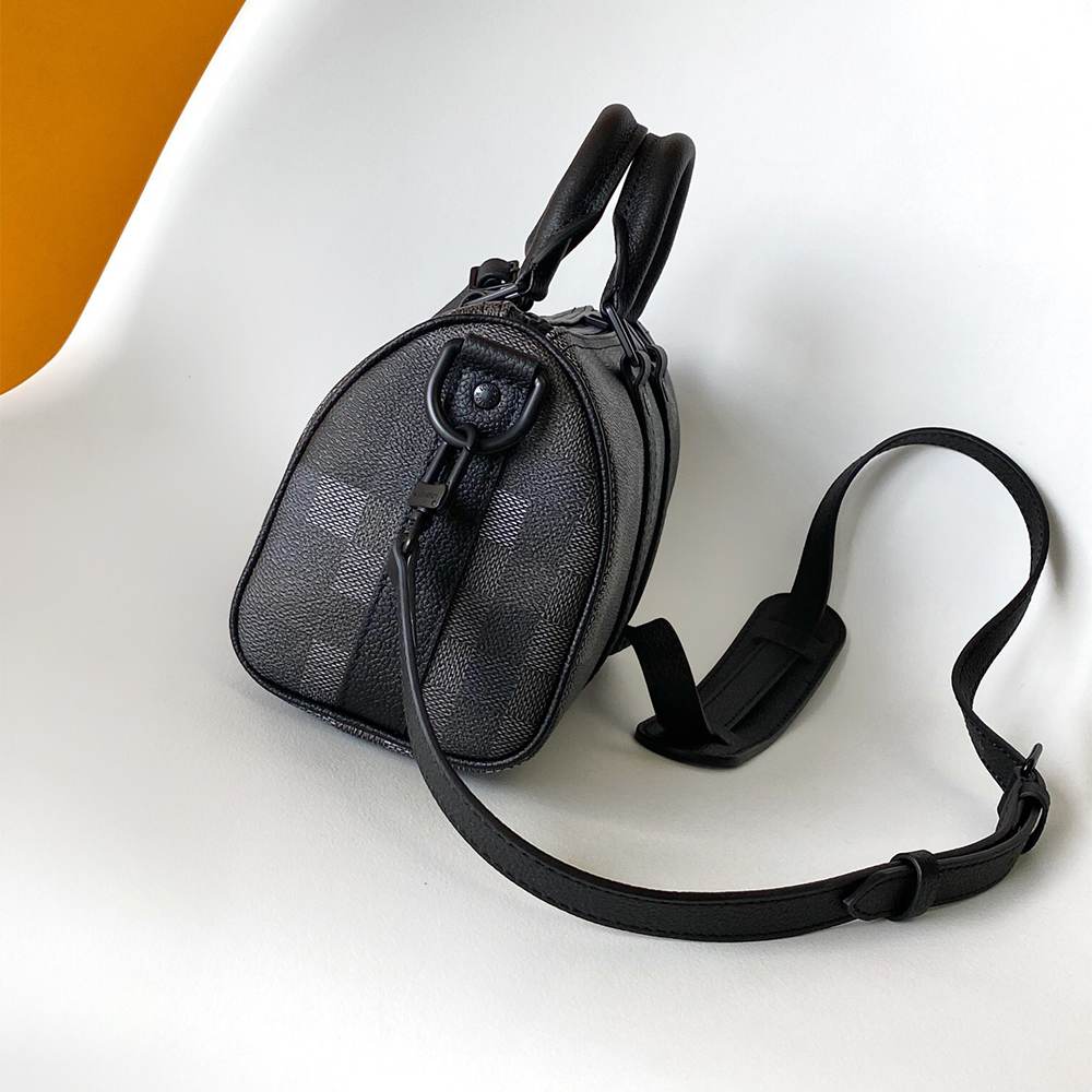 LV Keepall Bandoulière 25