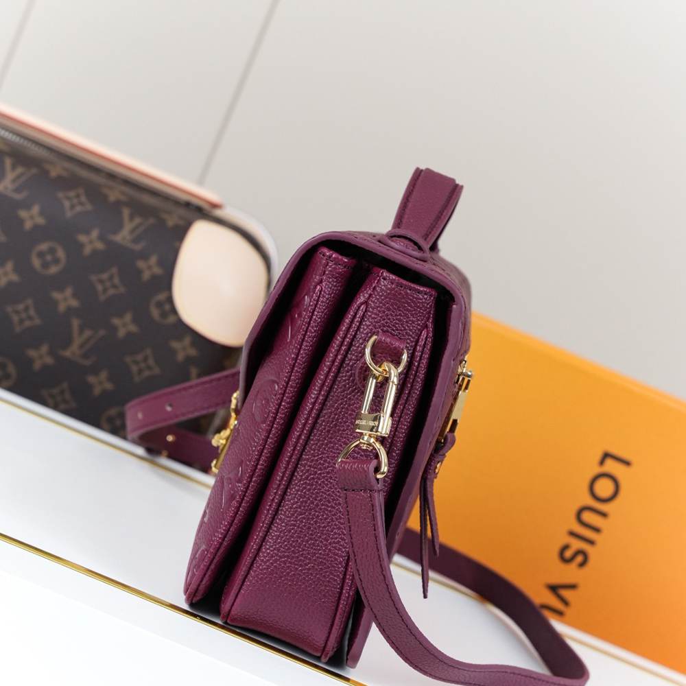 LV Pochette Métis