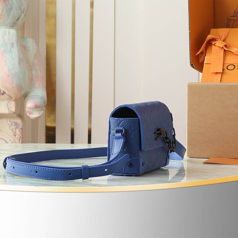 LV Steamer Wearable Wallet