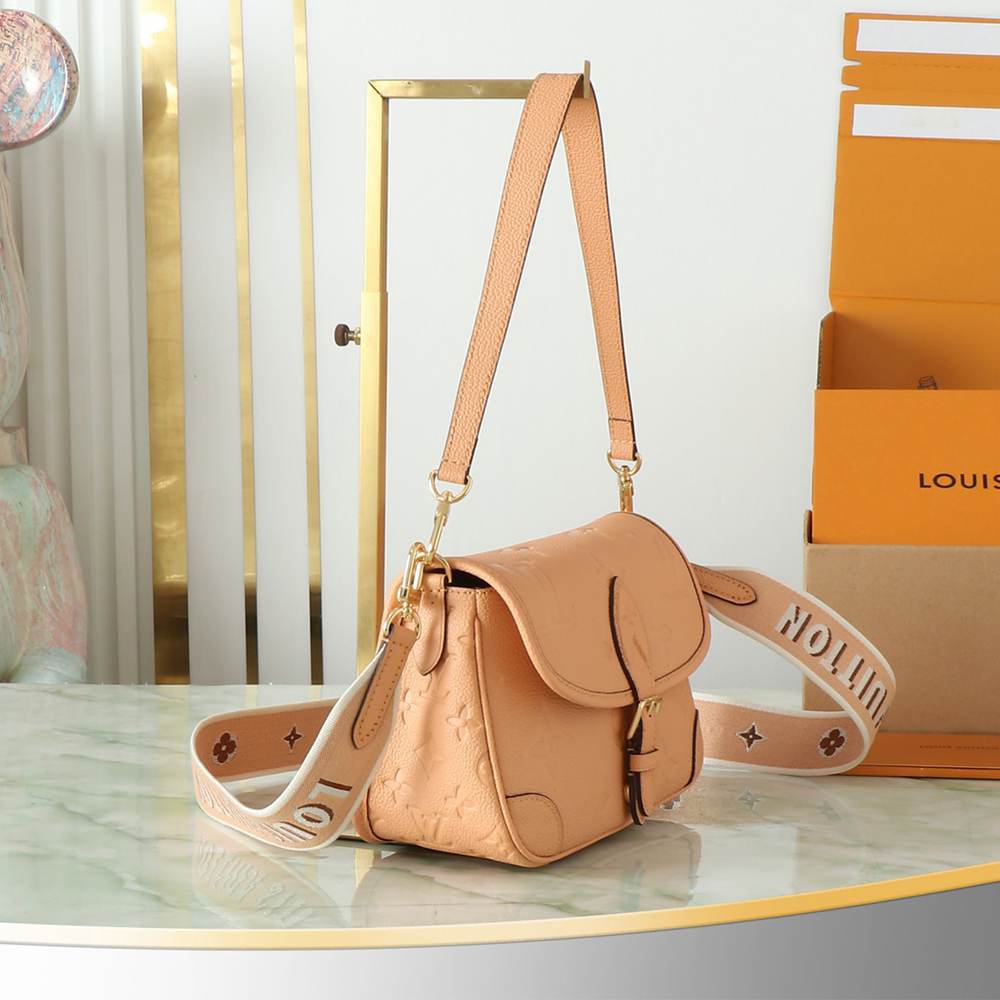 LV Diane