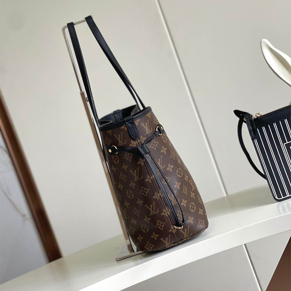 LV Neverfull Inside Out MM