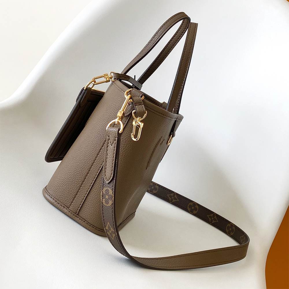 LV Neverfull Bandoulière Inside Out BB