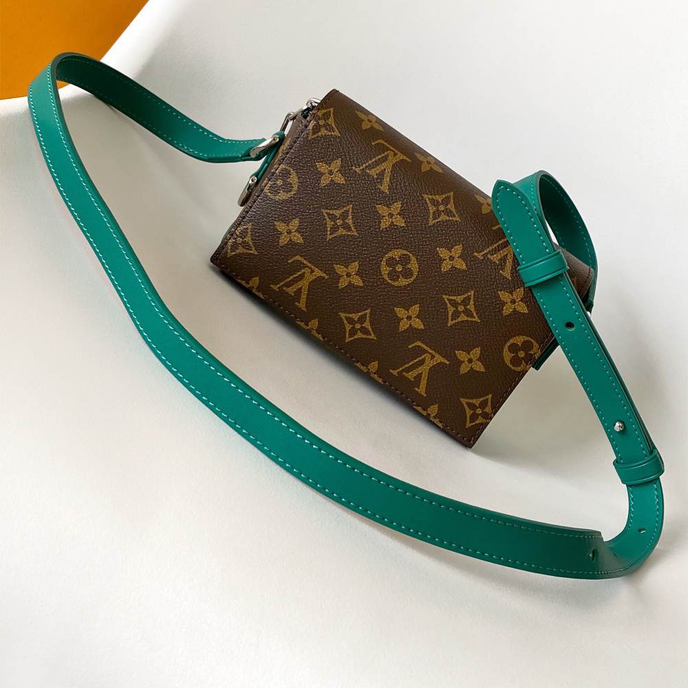 LV Steamer Wearable Wallet