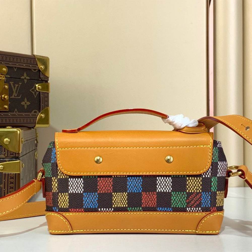 LV Steamer East West Wearable Wallet