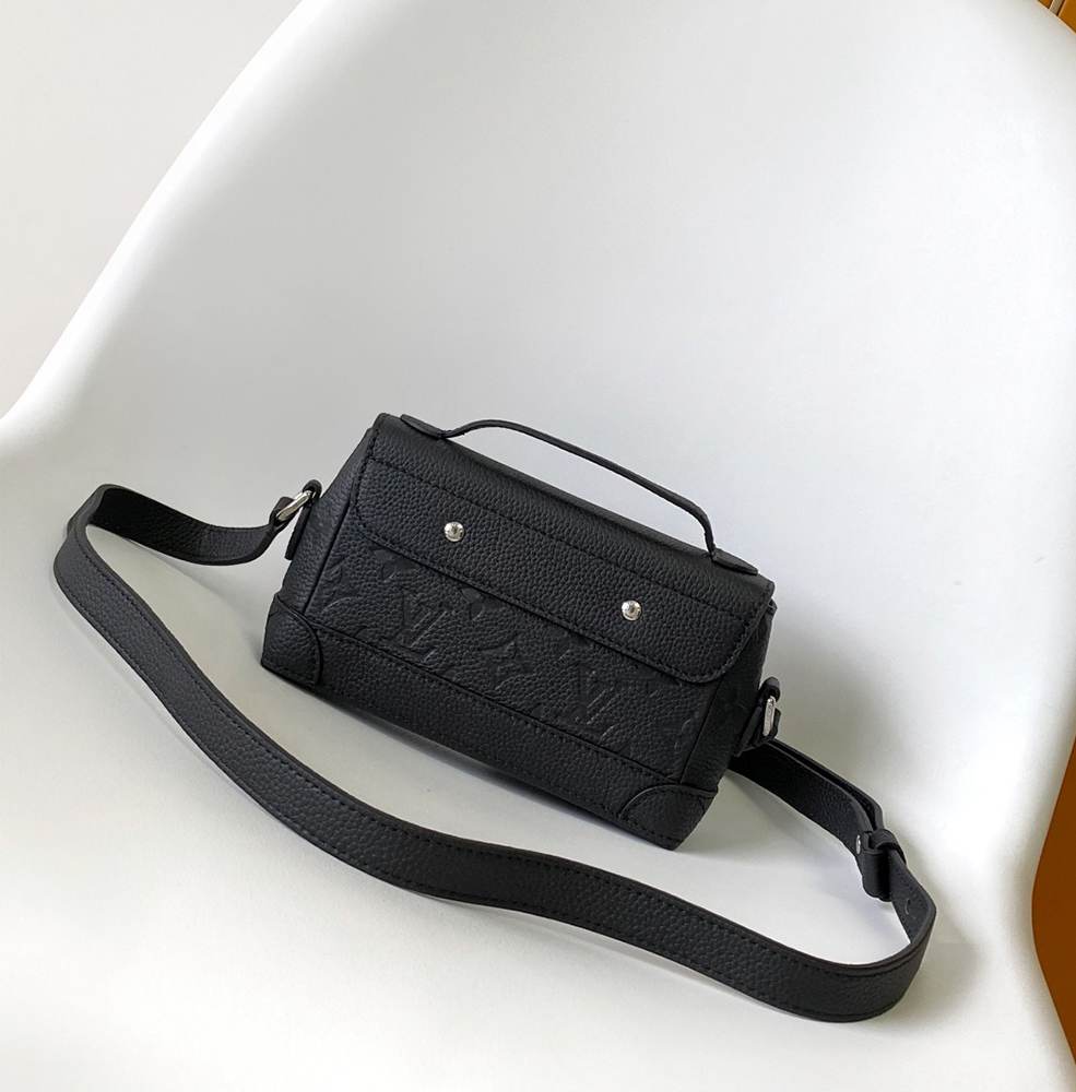 LV Steamer East West Wearable Wallet