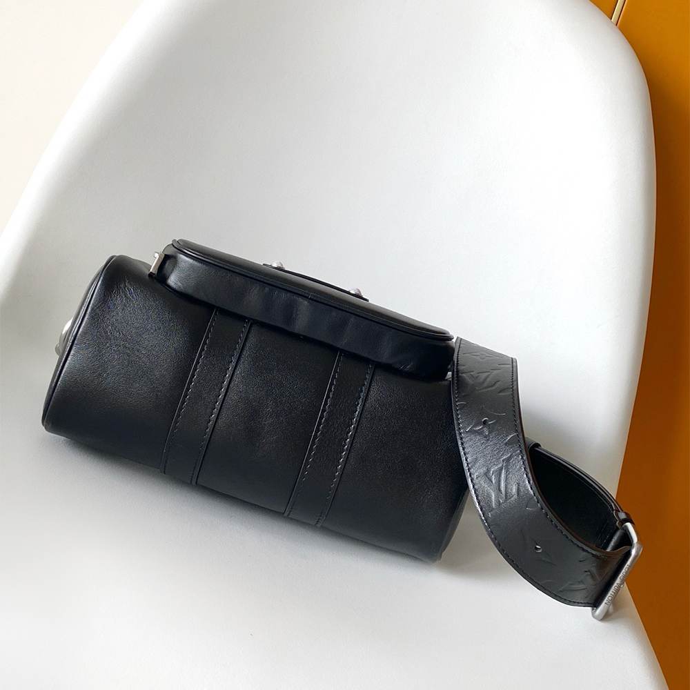 LV Keepall Bandoulière 25