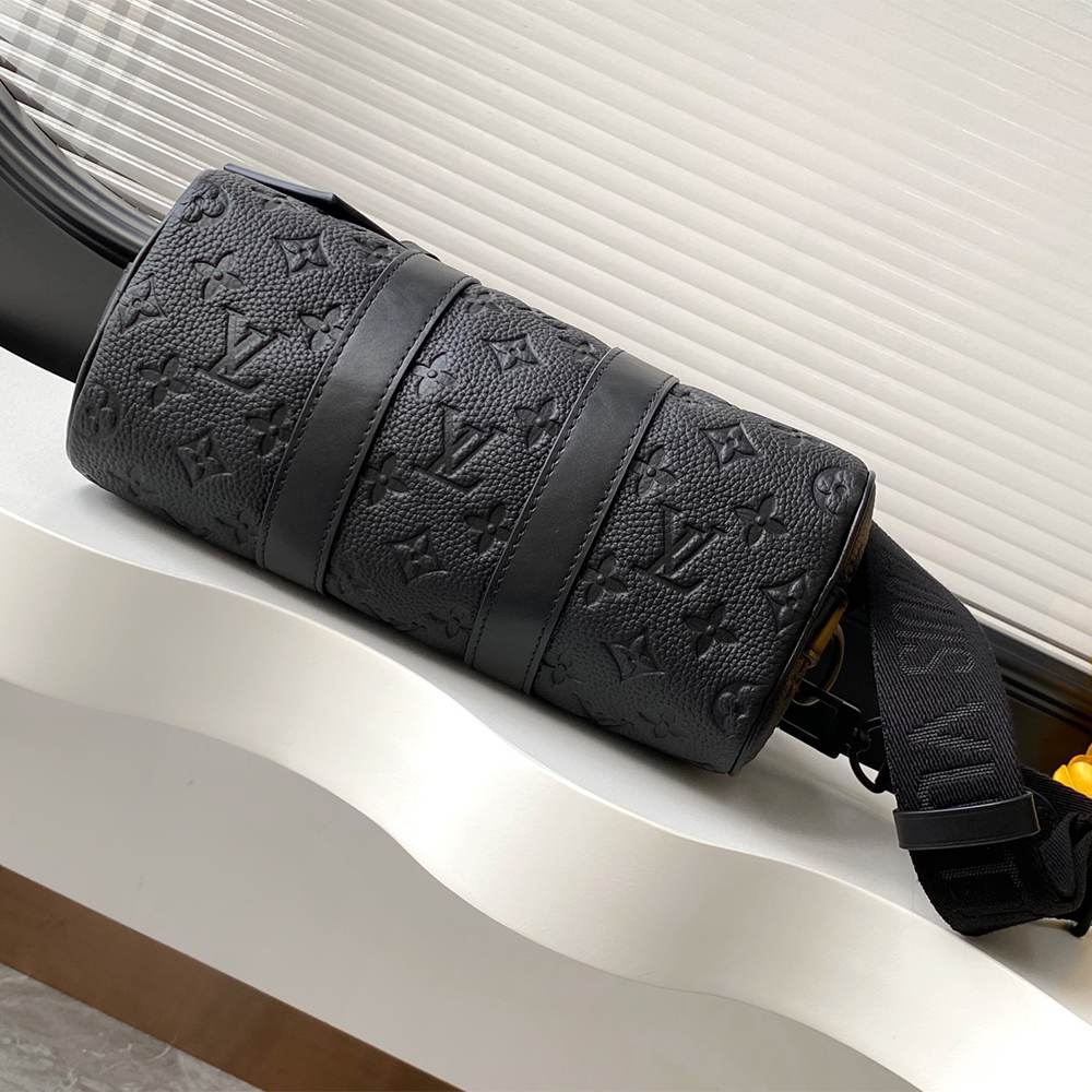 LV Keepall Bandoulière 25