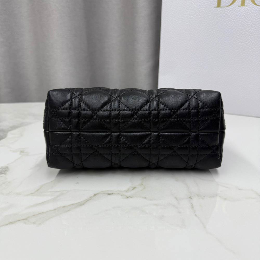 D10r Jolie Top Handle Mini Bag