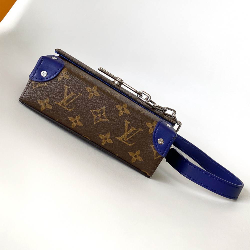 LV Steamer Wearable Wallet