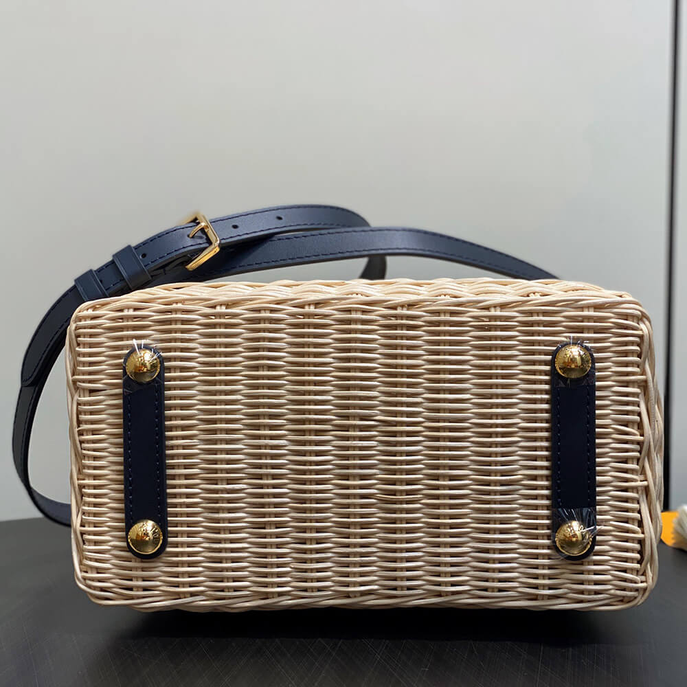 LV Capucines BB(HIGH-END GRADE)
