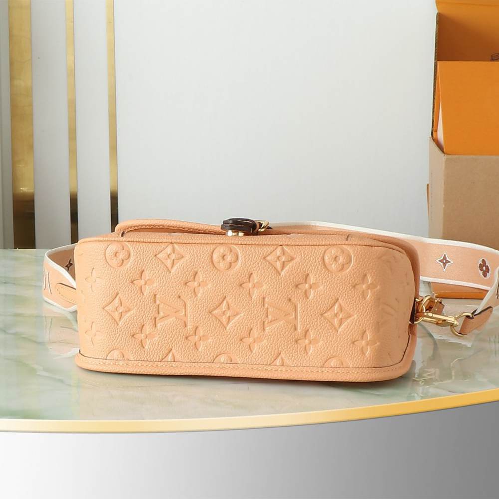 LV Diane